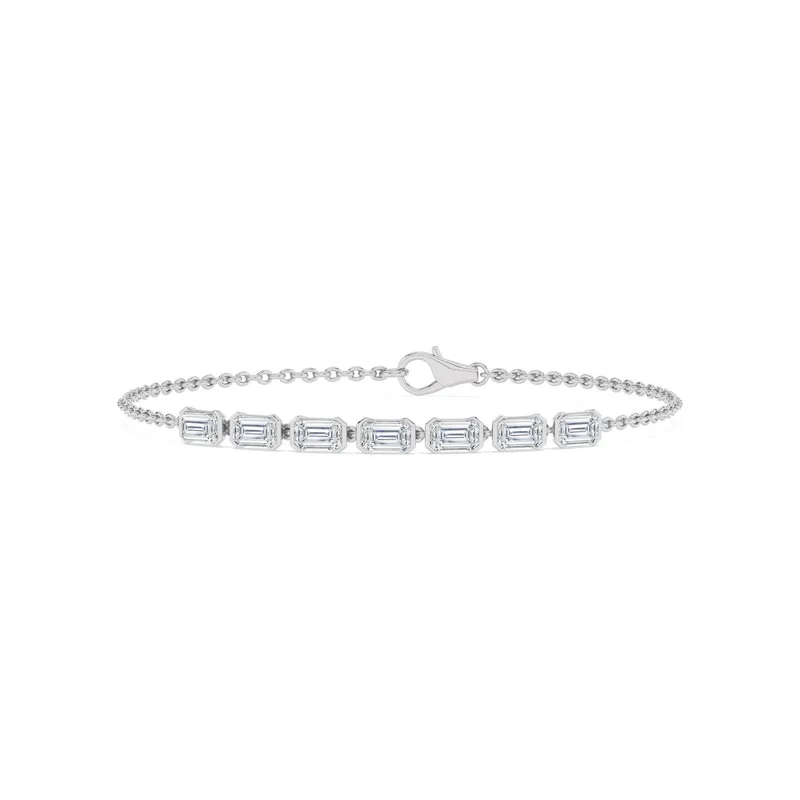 Linea Emerald Lab-Grown Diamond Bracelet in 9kt white gold — view 1