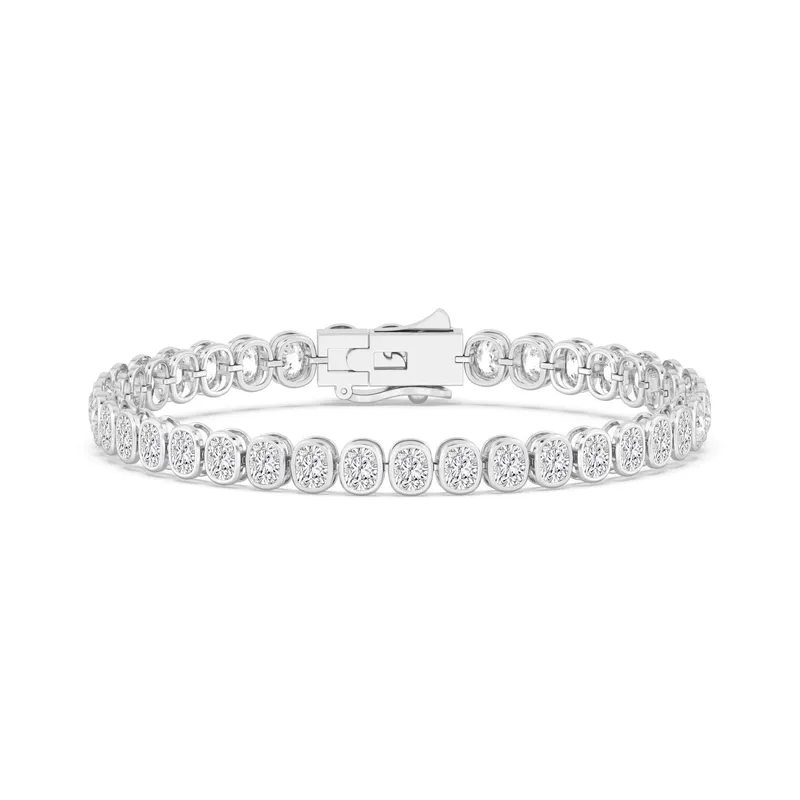 Classic Long Cushion Lab-Grown Diamond Bracelet in 9kt white gold — view 1