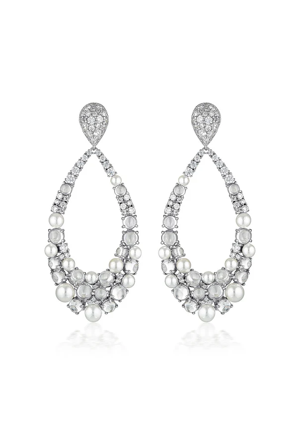 GEORGINI Red Carpet Met Earrings