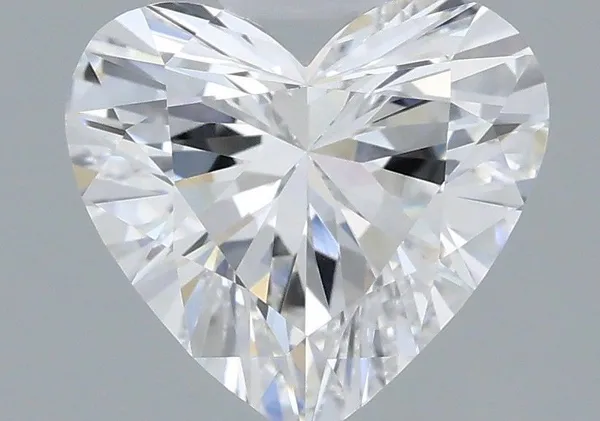 1.06ct HEART D VVS2 Lab diamond