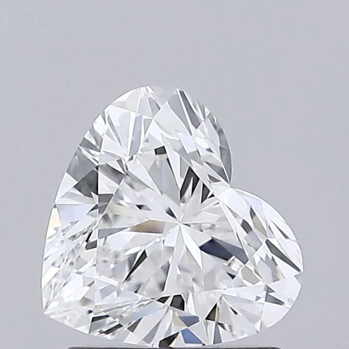 1.05ct HEART D VVS2 Lab Grown diamond
