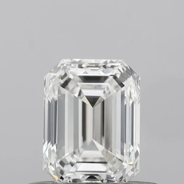 0.5ct EMERALD E SI1 Natural diamond