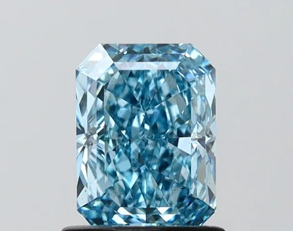 1.05ct RADIANT Fancy Vivid Blue SI1 Coloured Lab diamond