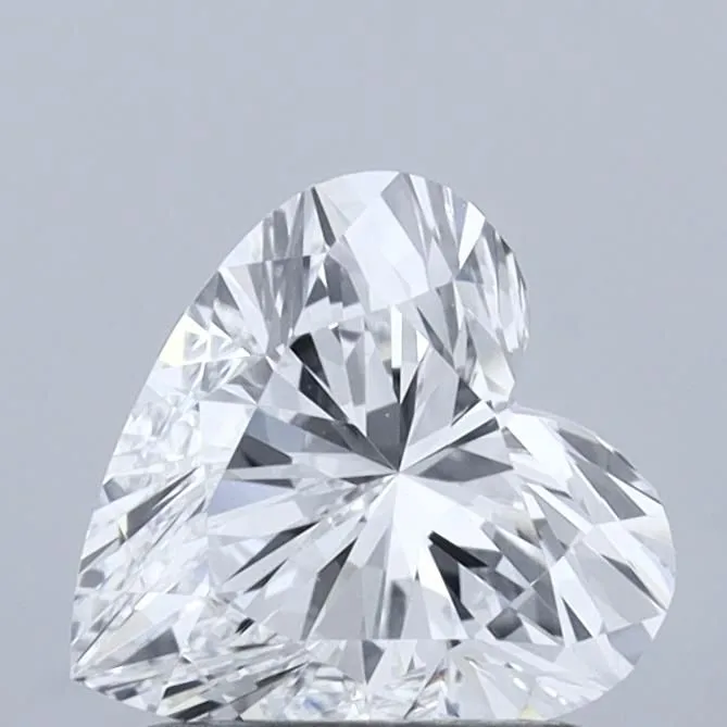 1.09ct HEART D VVS2 Lab Grown diamond