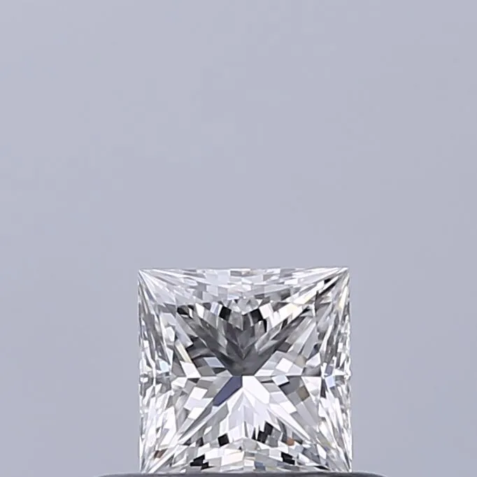 0.35ct PRINCESS D VVS1 Natural diamond