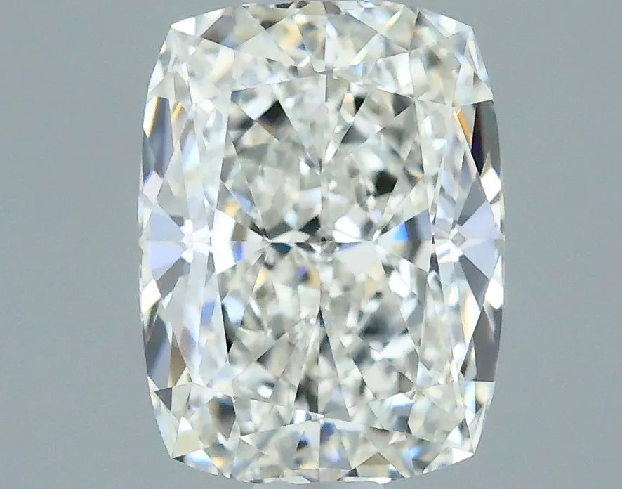 0.70ct CUSHION H VVS2 Natural diamond