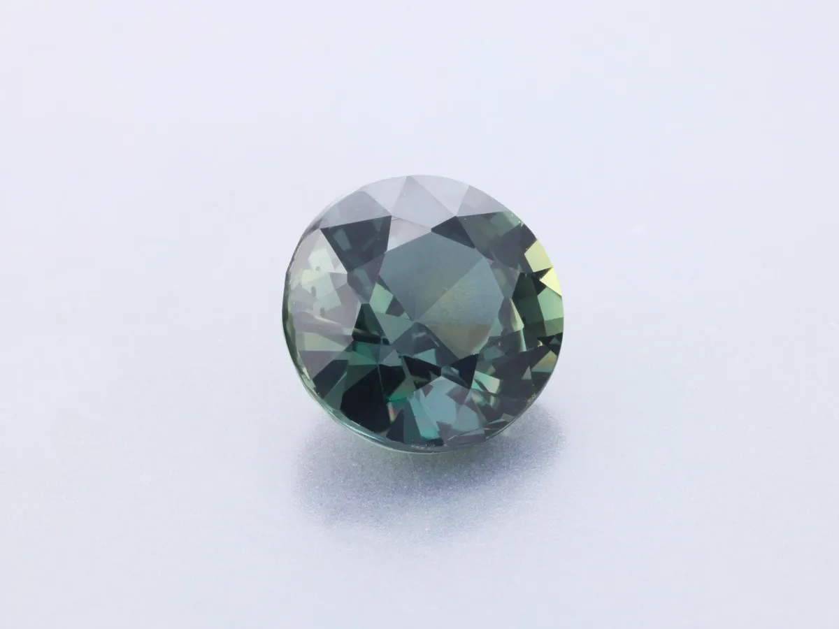 1.35ct Parti Sapphire, Round gemstone