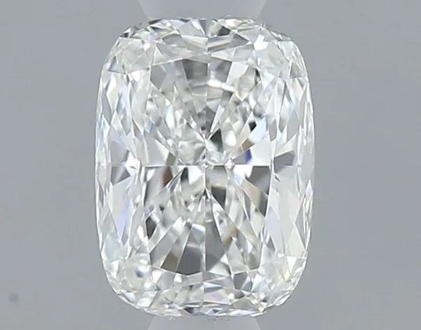 0.37ct CUSHION G VVS2 Natural diamond