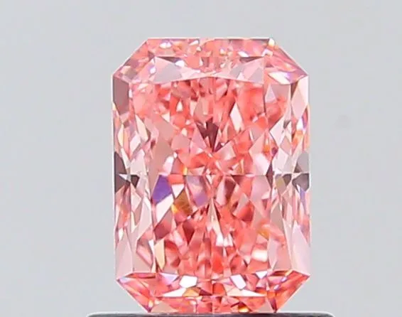 1.06ct RADIANT Fancy Vivid Pink VVS2 Coloured Lab diamond