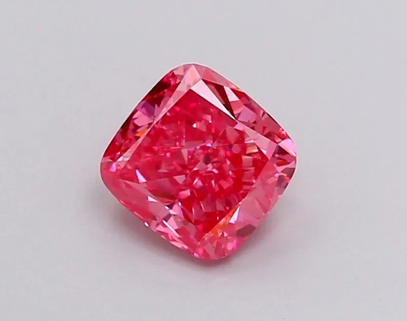 1.02ct CUSHION Fancy Vivid Pink VS2 Coloured Lab diamond