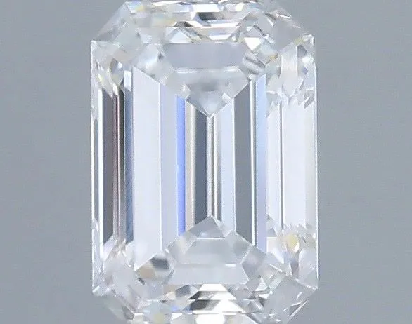 0.54ct EMERALD E VVS1 Lab diamond