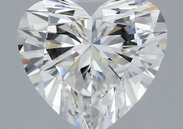 1.06ct HEART F VVS2 Lab diamond