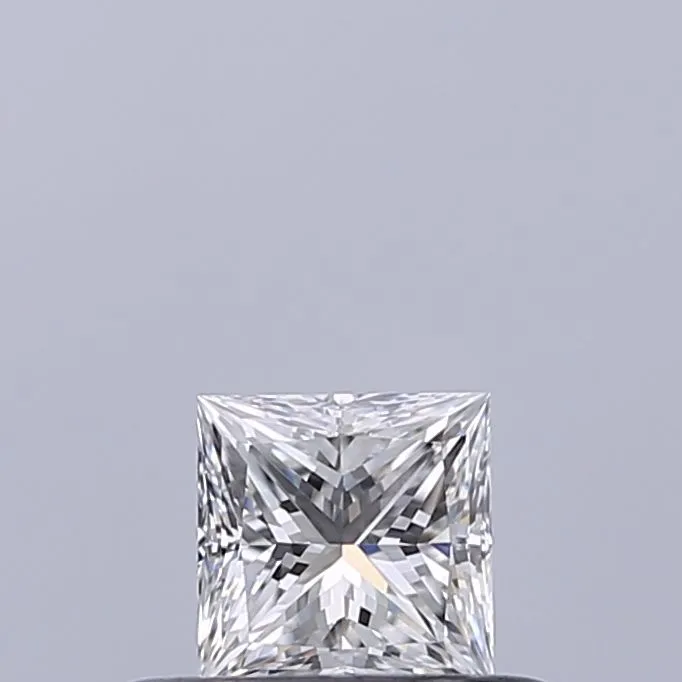 0.31ct PRINCESS D VVS2 Natural diamond