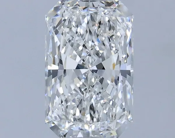 0.31ct RADIANT E VVS2 Natural diamond