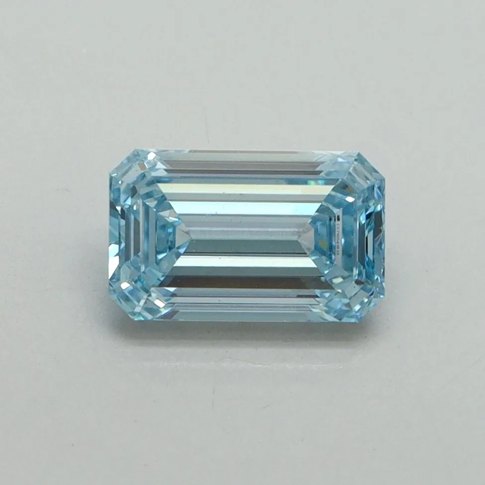 1.05ct EMERALD Fancy Vivid Blue VVS2 Coloured Lab diamond