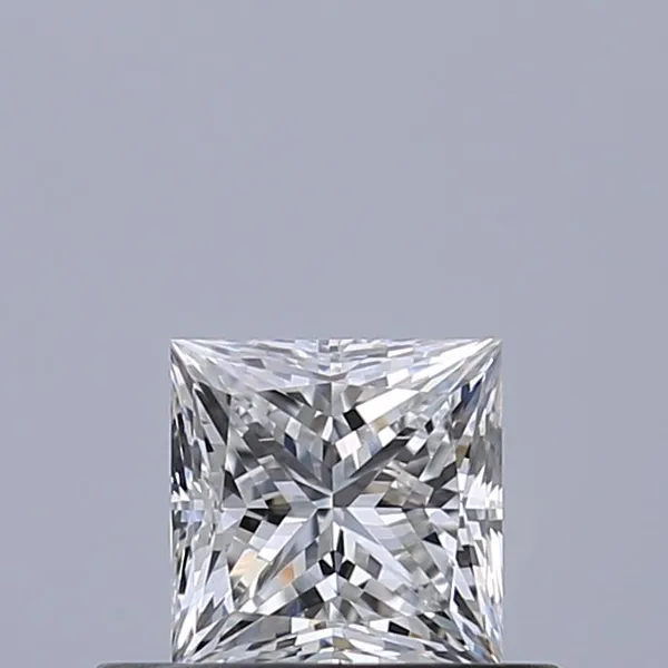 0.44ct PRINCESS E VVS1 Natural diamond