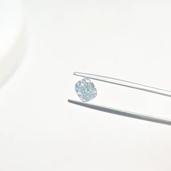 1.11ct CUSHION Fancy Light Blue VS1 Coloured Lab diamond