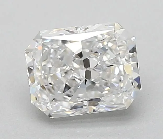 0.70ct RADIANT D SI1 Natural diamond