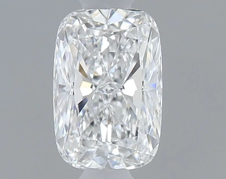 0.30ct CUSHION E VVS1 Natural diamond