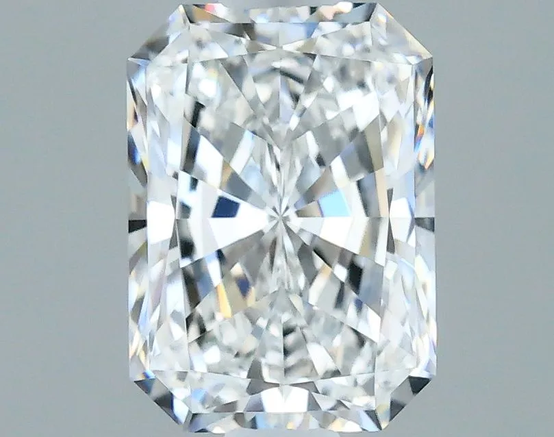 0.63ct RADIANT E IF Natural diamond
