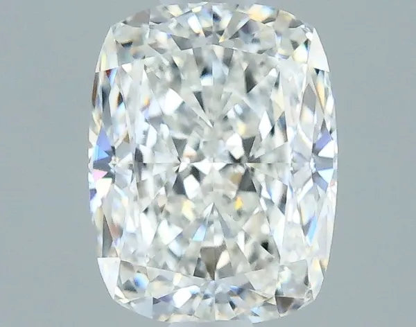 0.7ct CUSHION G VS2 Natural diamond