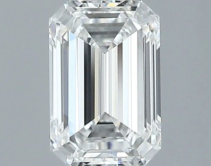 0.40ct EMERALD E VVS2 Natural diamond