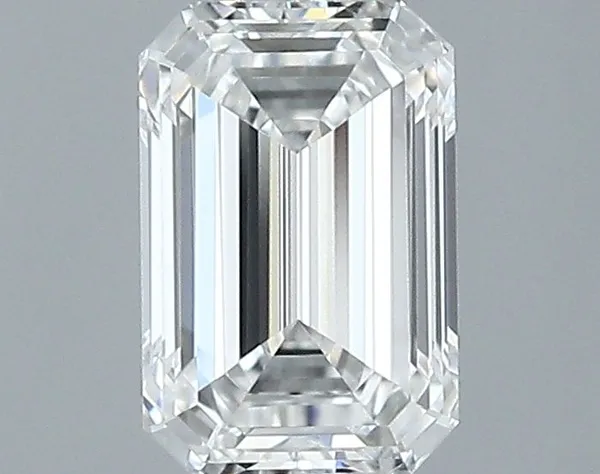 0.4ct EMERALD E VVS2 Natural diamond