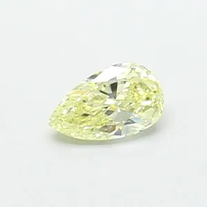 0.51ct PEAR Fancy Light Yellow VS1 Coloured Lab diamond
