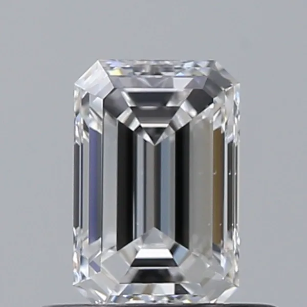 0.5ct EMERALD D VS2 Natural diamond