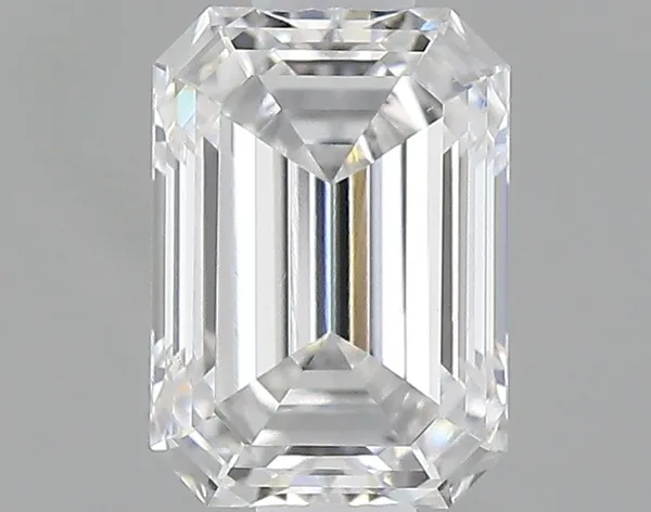 0.72ct EMERALD E VS1 Lab diamond