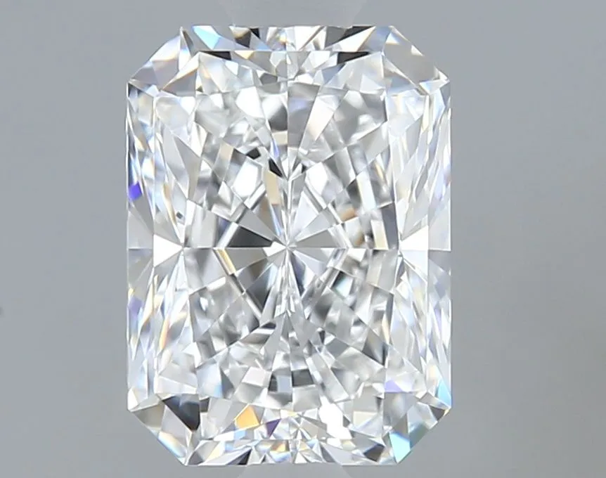 1.01ct RADIANT E VVS2 Natural diamond