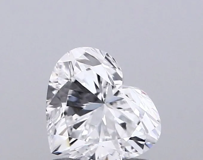 1.00ct HEART D VS2 Lab Grown diamond