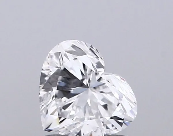 1ct HEART D VS2 Lab diamond