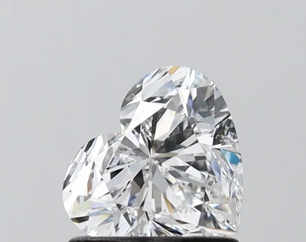 1.03ct HEART D VS1 Lab diamond
