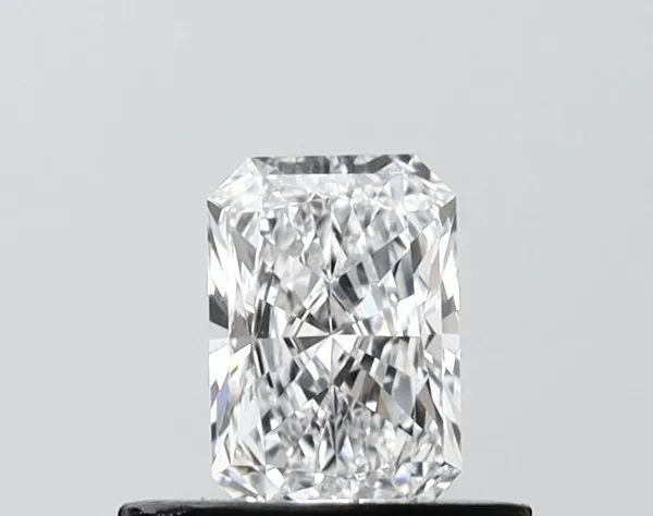 0.54ct RADIANT D VVS2 Lab diamond