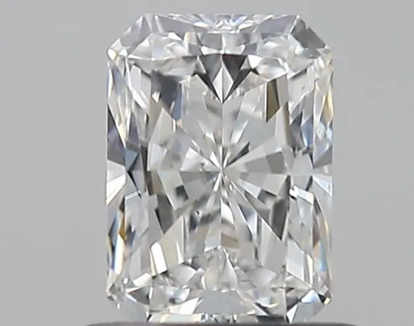 0.7ct RADIANT F VS2 Natural diamond