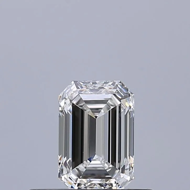 0.40ct EMERALD F VVS2 Natural diamond
