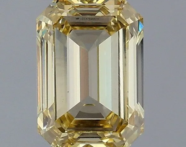 1.48ct EMERALD Fancy Light Yellow VS1 Coloured Lab diamond
