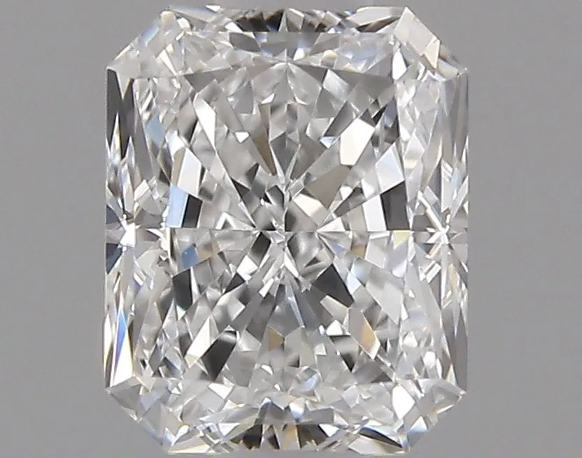 0.70ct RADIANT E VS1 Natural diamond