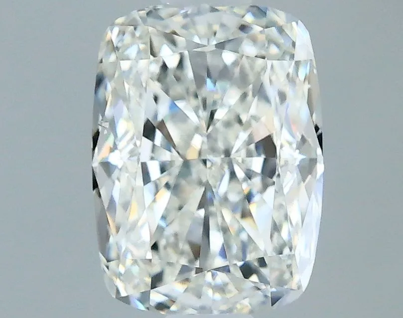 0.70ct CUSHION H SI1 Natural diamond