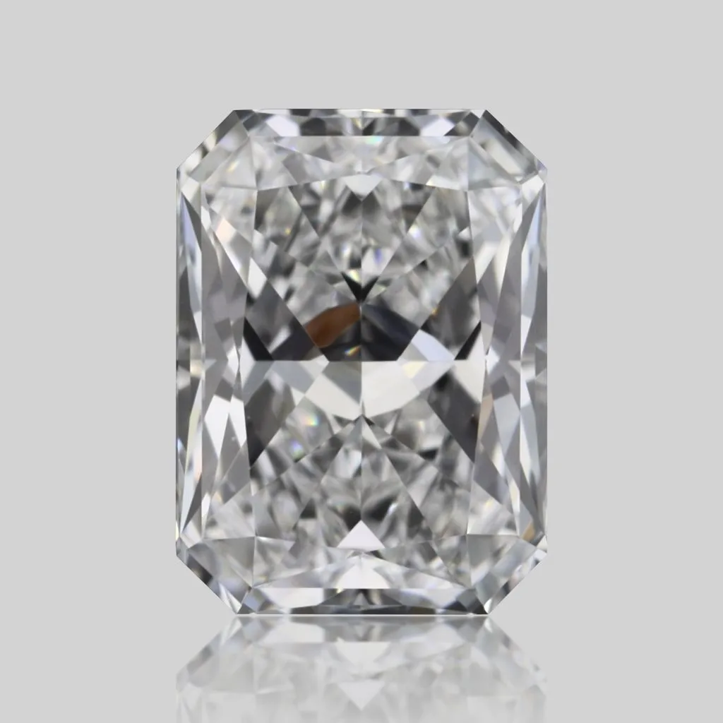0.60ct RADIANT E VVS2 Natural diamond