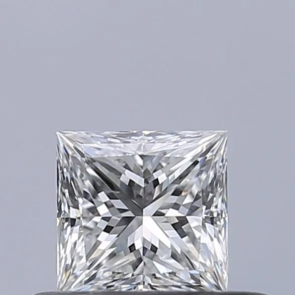 0.32ct PRINCESS D VVS2 Natural diamond
