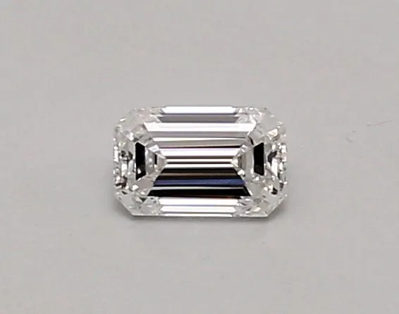 0.31ct EMERALD D VVS2 Lab diamond