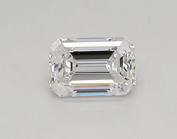 0.46ct EMERALD D VVS2 Lab diamond