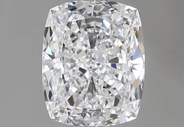 0.45ct CUSHION D VVS2 Natural diamond