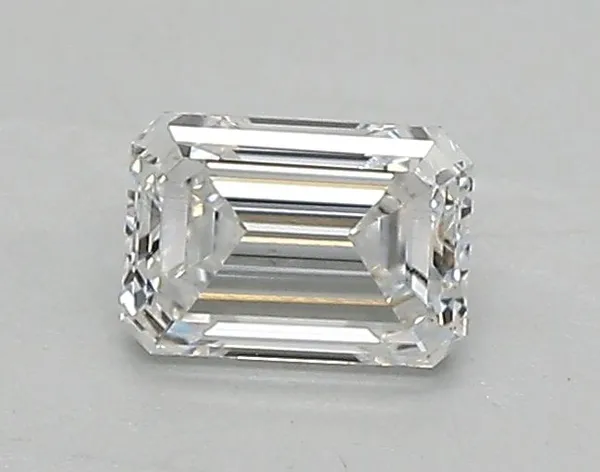 0.43ct EMERALD E VVS1 Lab diamond