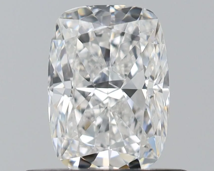 0.55ct CUSHION E VVS2 Natural diamond