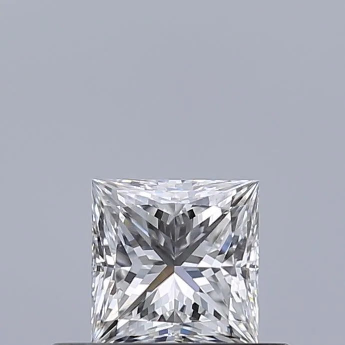 0.40ct PRINCESS D VVS1 Natural diamond