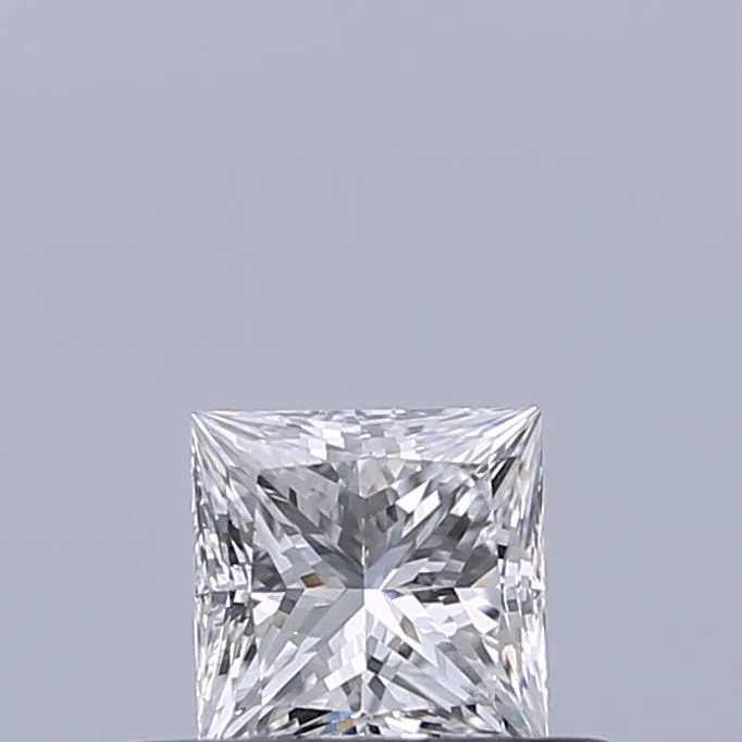 0.34ct PRINCESS D VVS2 Natural diamond