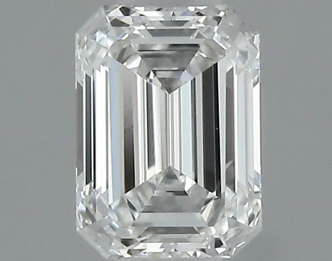 0.30ct EMERALD E VVS2 Natural diamond